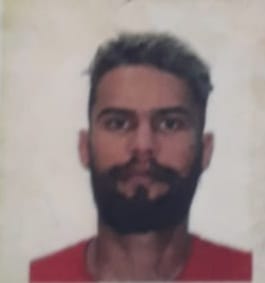 Homem é assassinado ao atender chamado na porta de casa no São João.