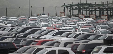 Queda de impostos pode aumentar venda em até 300 mil carros
