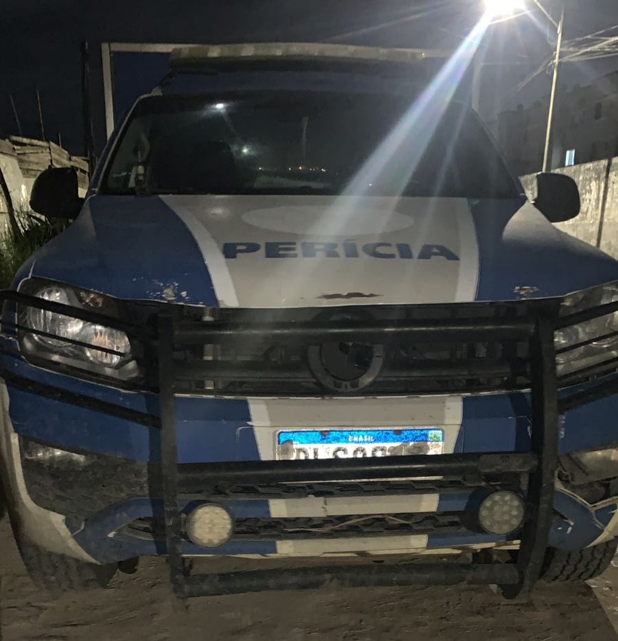 Homem de 43 anos é morto a tiros dentro de casa no Tomba