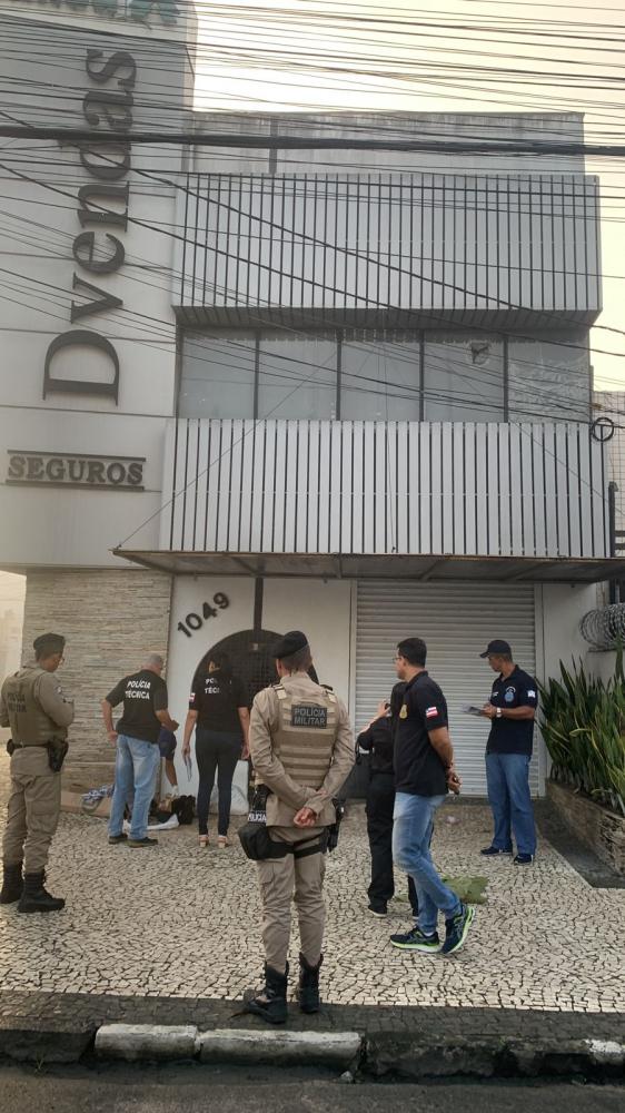 Morador de rua é assassinado no centro de Feira de Santana