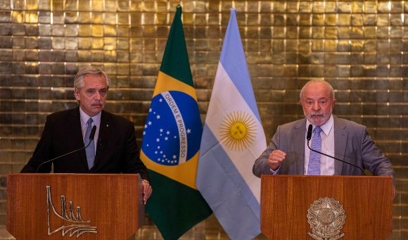 Lula recebe presidente da Argentina nesta segunda-feira