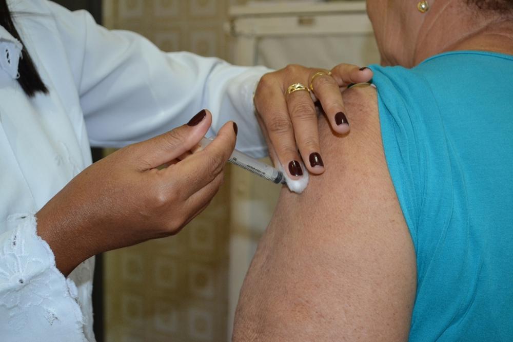 Câmara Municipal foi posto de vacinação nesta quarta-feira 