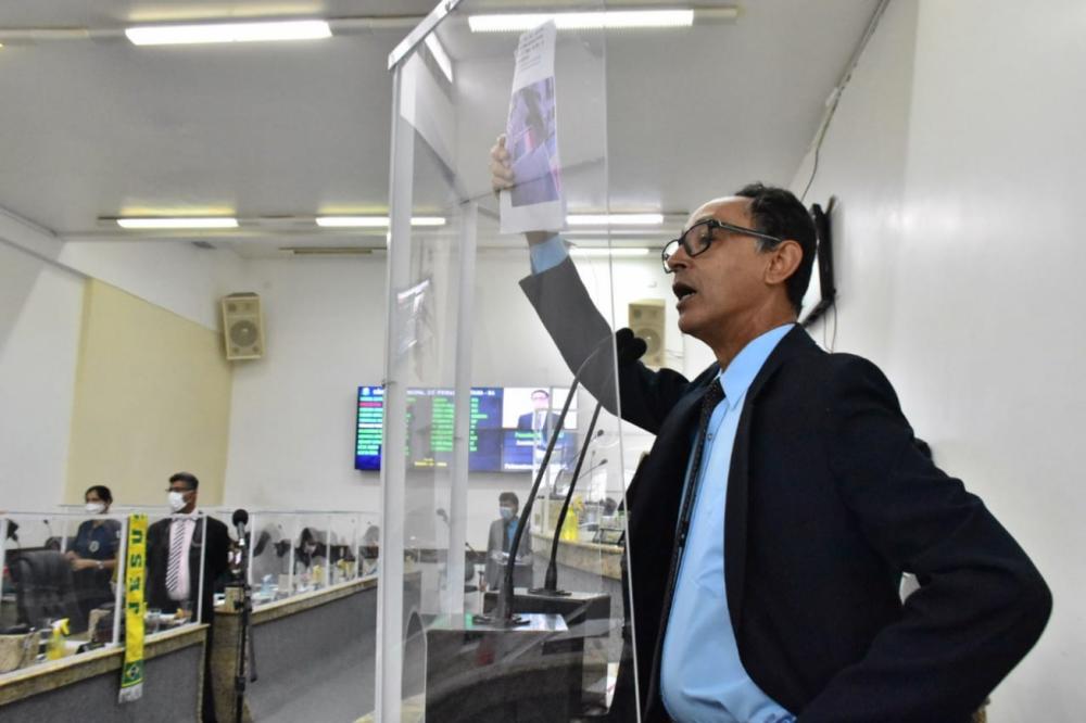 A faixa de pedestres deve ser colocada como está determinado no Código de Trânsito Brasileiro