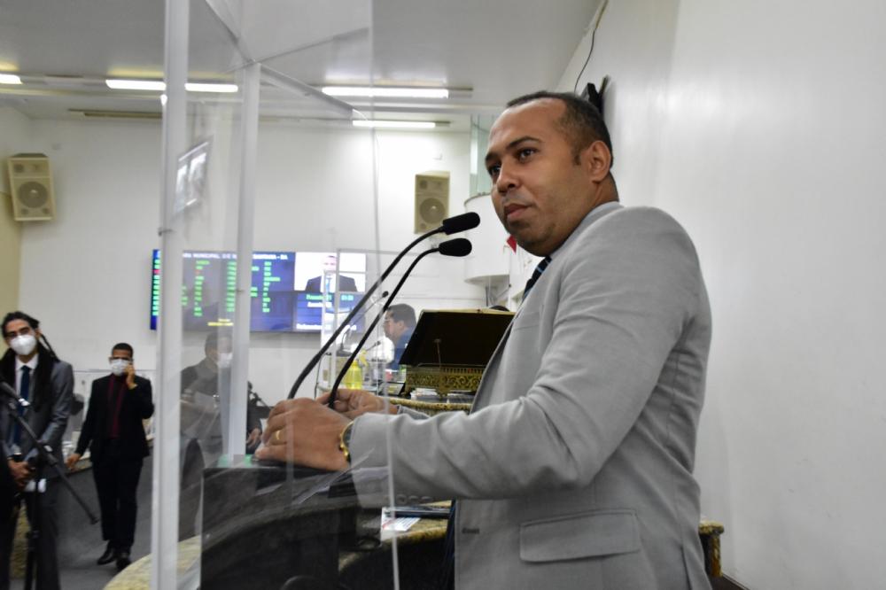 Carros alugados pela SMT estão parados há mais de dois meses e geram mais de R$120.000,00 de despesas mensais ao erário