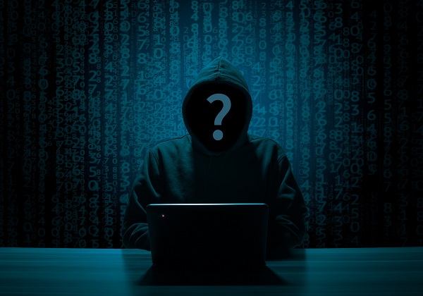 PF realiza operação contra hacker suspeito de invadir sites do governo