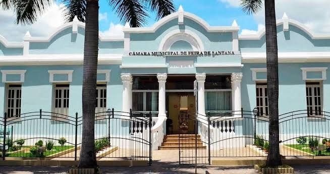 Justiça cassa liminar que obriga Câmara Municipal aprovar projetos da Prefeitura