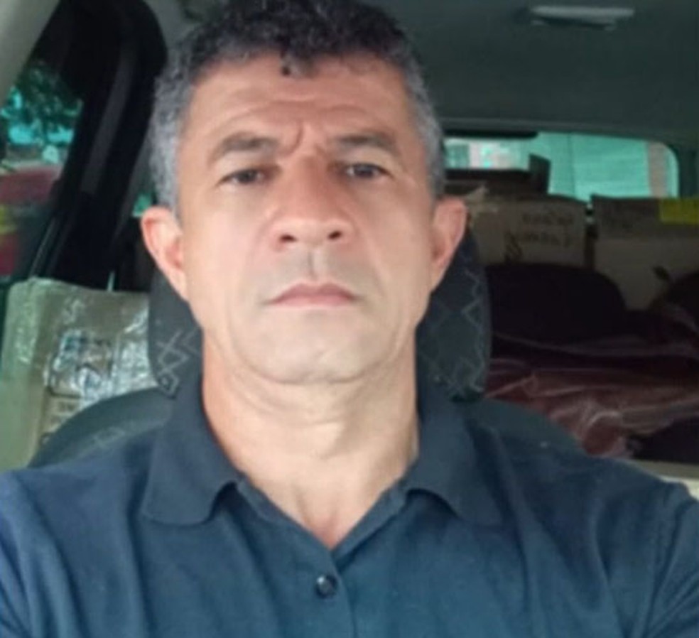 Acusado de matar ex-esposa na frente das filhas é condenado a 16 anos de prisão