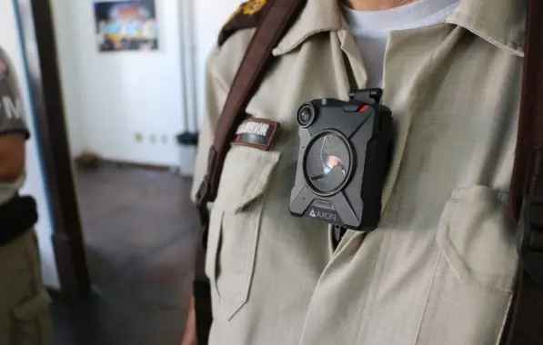 SSP-BA deve iniciar testes de câmeras em fardas de policiais em 10 dias