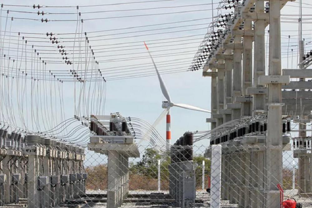 Apagão nacional deixa ao menos 20 estados e DF sem energia