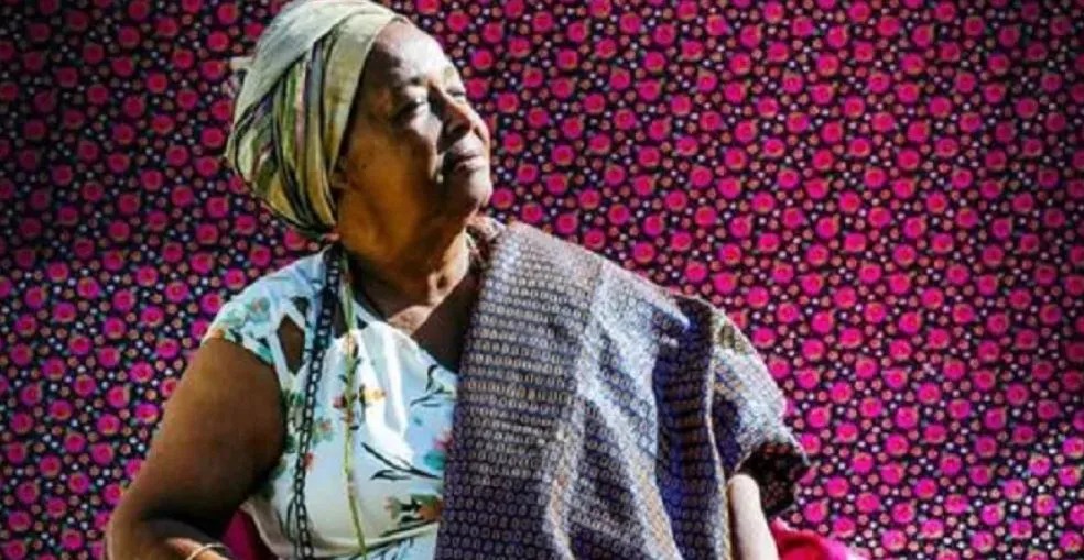 Líder quilombola, Mãe Bernadete é morta a tiros em terreiro na Bahia