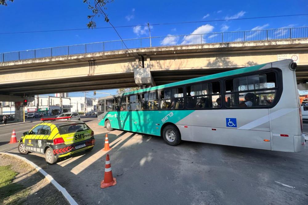 BRT passa ter acesso rápido e exclusivo à avenida João Durval Carneiro