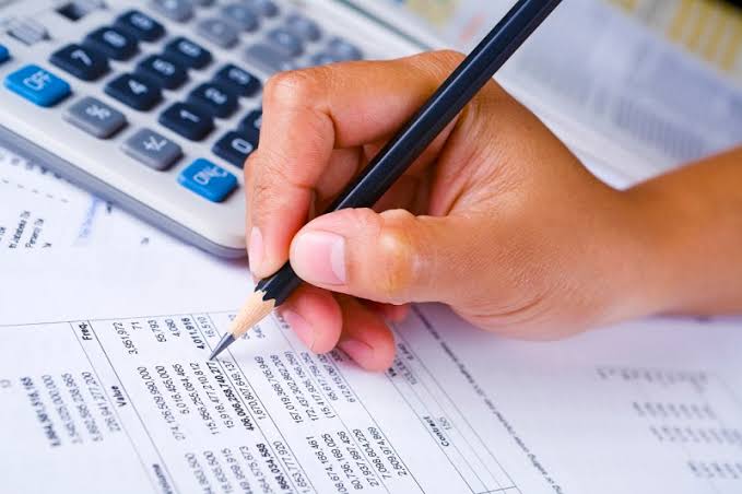 58% das cidades baianas fecham o primeiro semestre com as contas no vermelho, aponta CNM