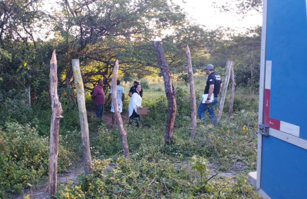 Corpo é encontrado em cova rasa no Limoeiro