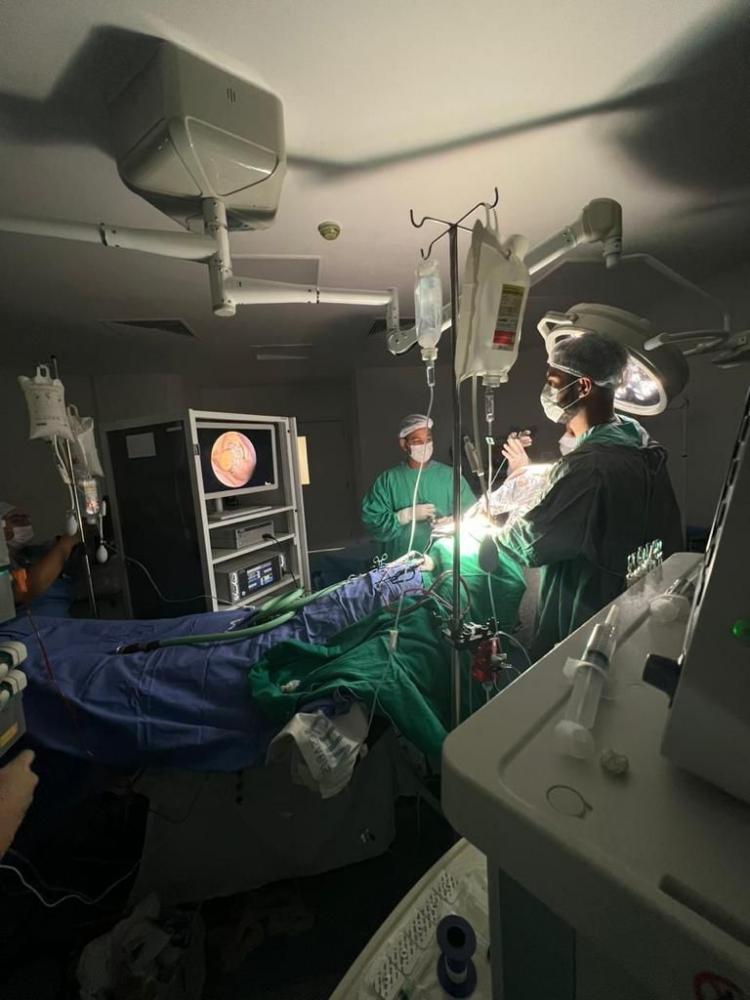 Equipe de Neurocirurgia do Clériston Andrade realiza procedimento inédito na Bahia em paciente com Aneurisma Cerebral