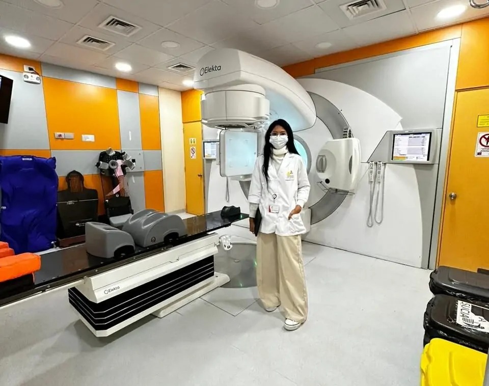 Estudante da Uefs vai participar de pesquisa que desenvolve vacina contra o câncer, no Chile