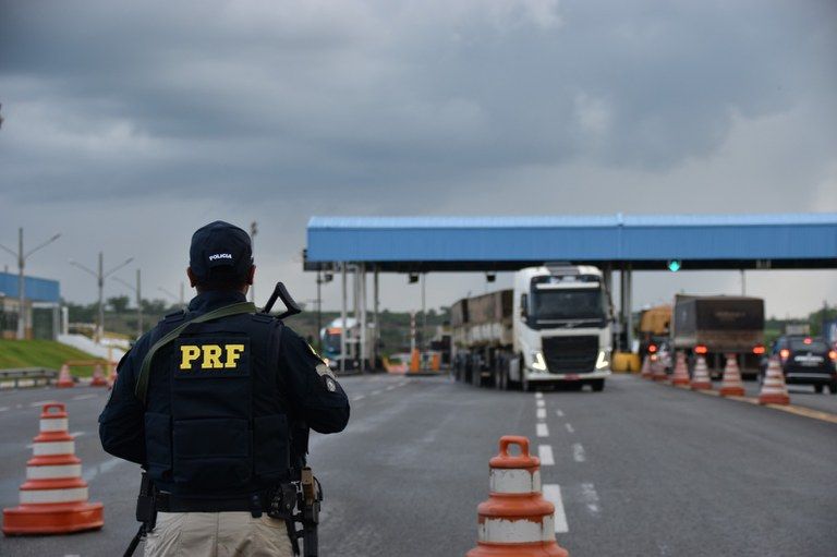 PRF reforça fiscalizações durante feriado de 7 de Setembro na Bahia