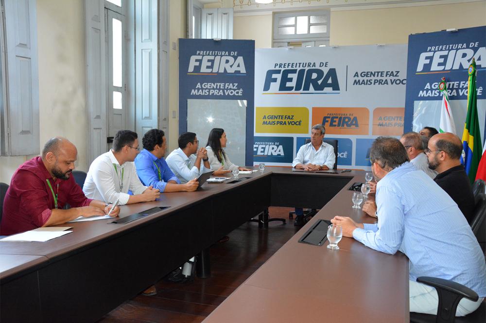 Governo Municipal e grupo Neoenergia conversam sobre melhorias na qualidade dos serviços