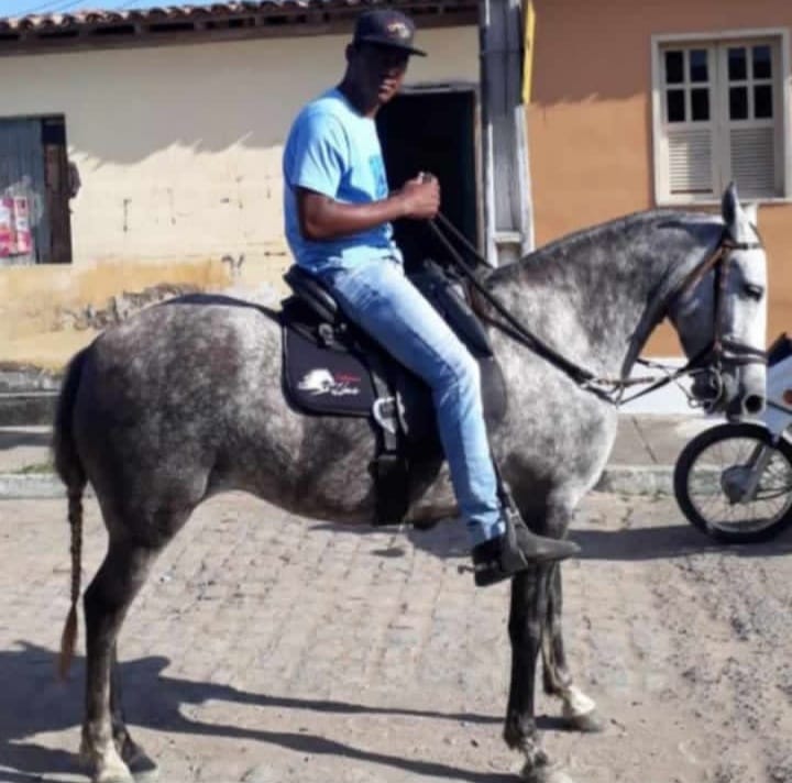 Vaqueiro é morto a tiros em Anguera a suspeita de crime passional