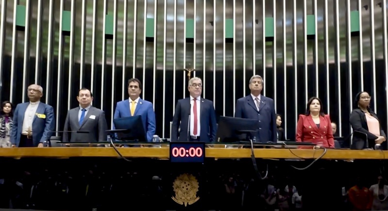 Sessão proposta por Zé Neto homenageia 190 anos de Feira na Câmara Federal