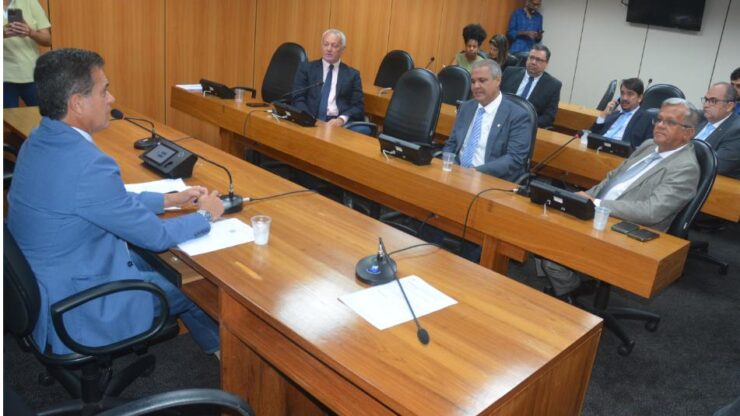 Comissão da ALBA aprova data de convocação do presidente da ViaBahia