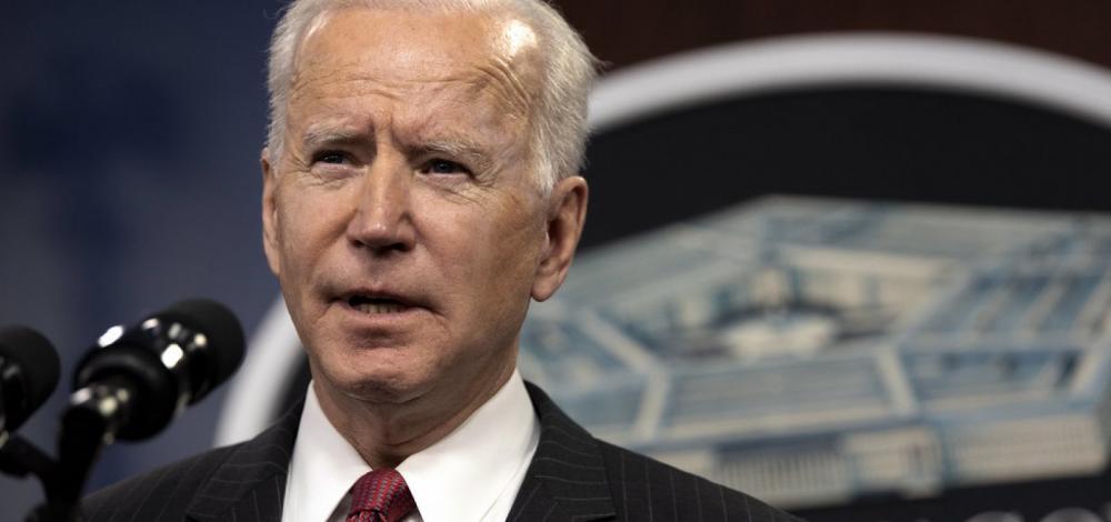 Autoridade Palestina cancela encontro com Biden após bombardeio em hospital na Faixa de Gaza