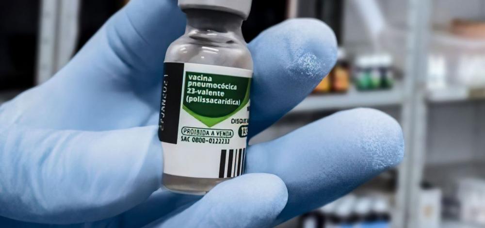 Estudo aponta perfil de quem compartilha notícias falsas sobre vacinas