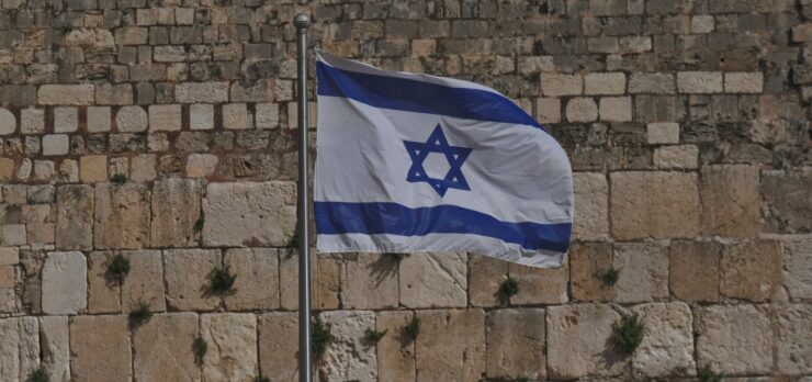 Israel realiza maior operação por terra na Faixa de Gaza desde o início da guerra