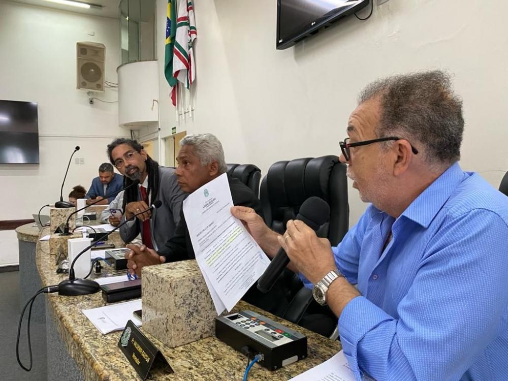 Secretário Carlos Brito se nega depor na CPI do Shopping Popular