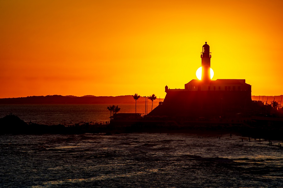 Bahia tem alerta de perigo devido à onda de calor que atinge o Brasil