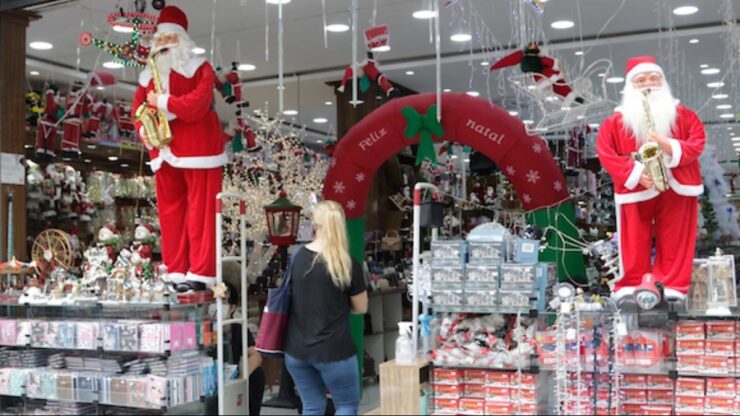 Comércio de Feira de Santana funciona em horário especial para o Natal; confira as datas