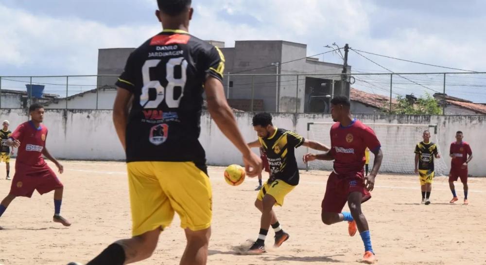 Copa Feirense Interbairros de Futebol chega a semifinal neste domingo
