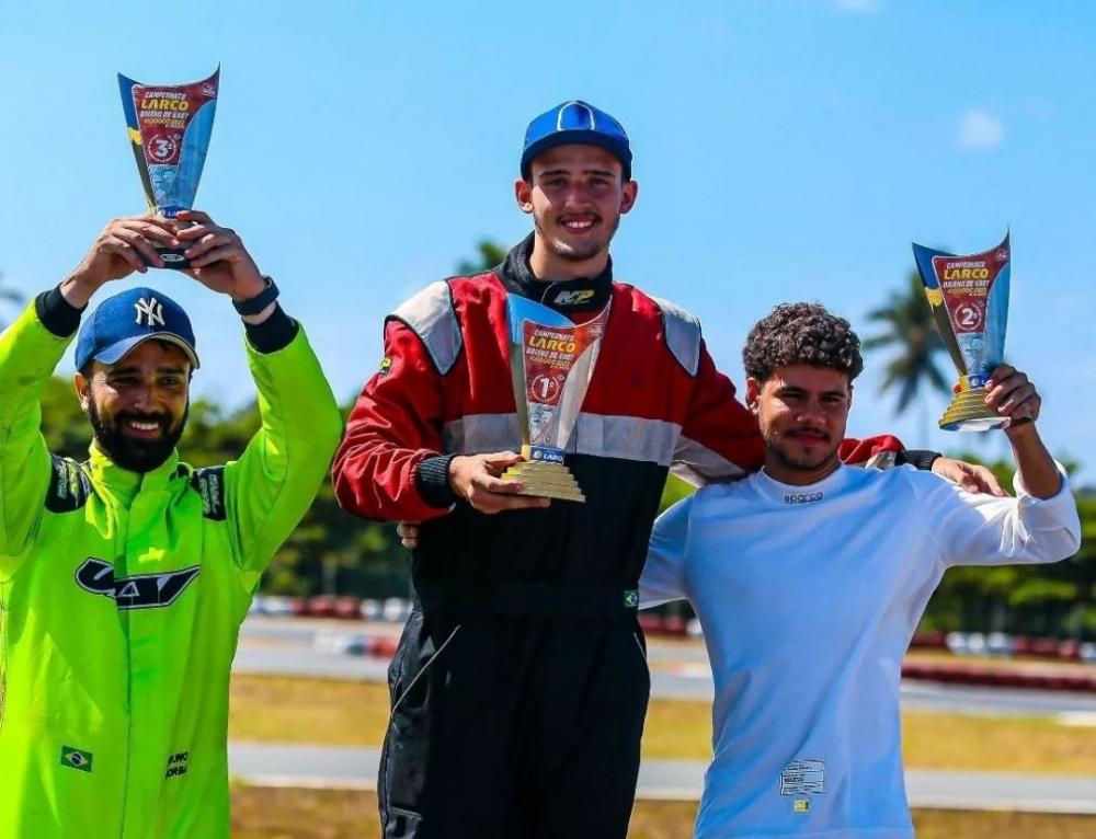 Piloto feirense conquista título inédito do Baiano de Kart- Rental