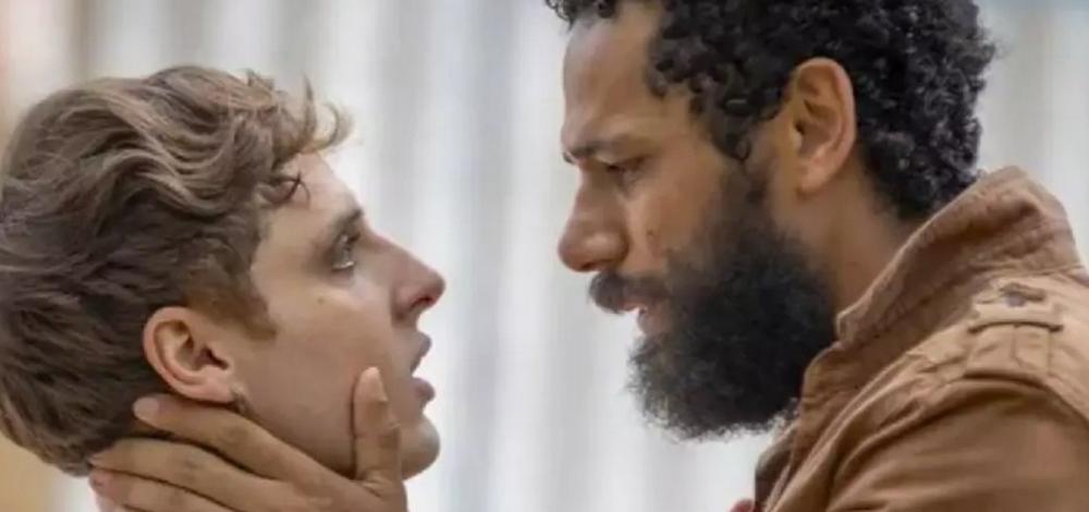 Maioria dos brasileiros é contra legalização do aborto e exibição de beijo gay em novelas