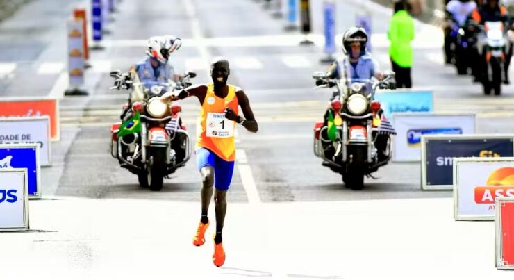 Quenianos vencem 98ª São Silvestre e aumenta jejum do Brasil