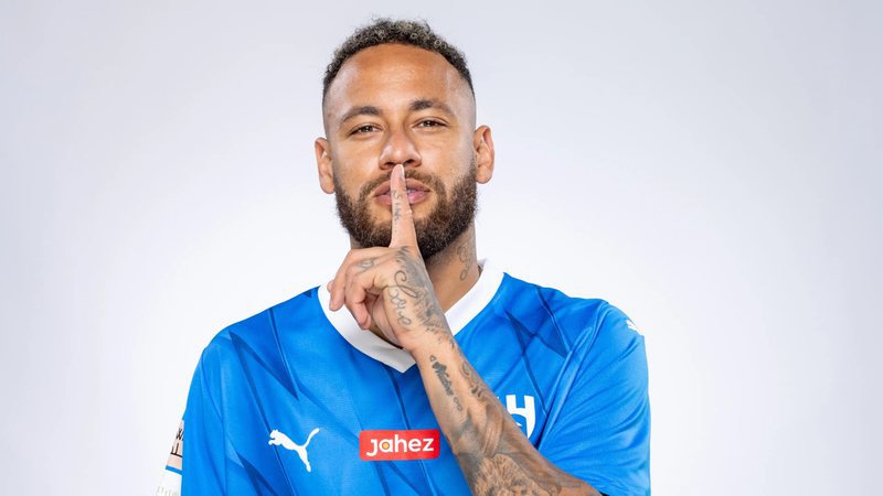 Neymar se pronuncia após boatos de que seria pai novamente