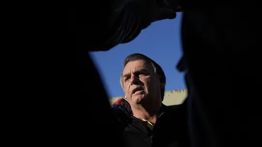 Receita anula isenção que Bolsonaro deu a líderes religiosos