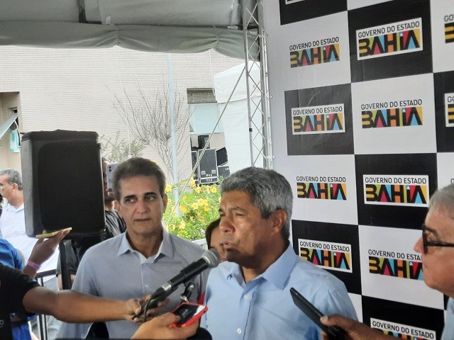 Governador Jerônimo Rodrigues reforça compromisso em Feira de Santana com entregas nas áreas de saúde e segurança