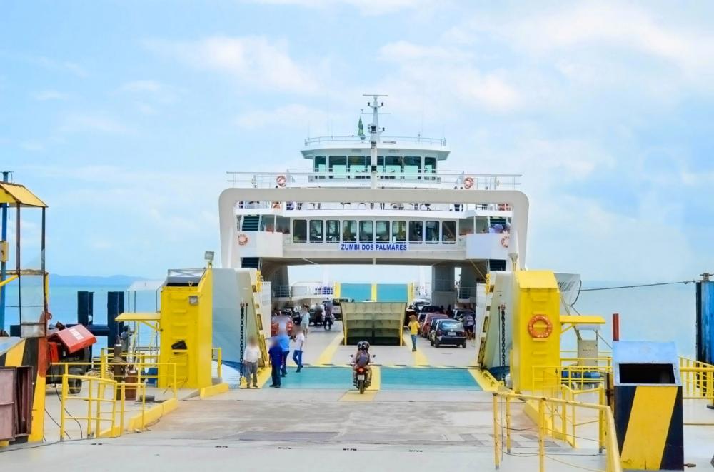 Travessia pelo ferry-boat terá esquema especial para usuários durante os festejos de Carnaval