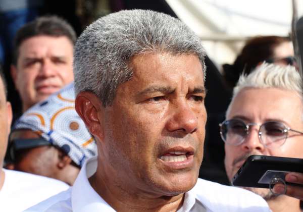 PT projeta oficializar em março nomes de Camaçari e Feira.