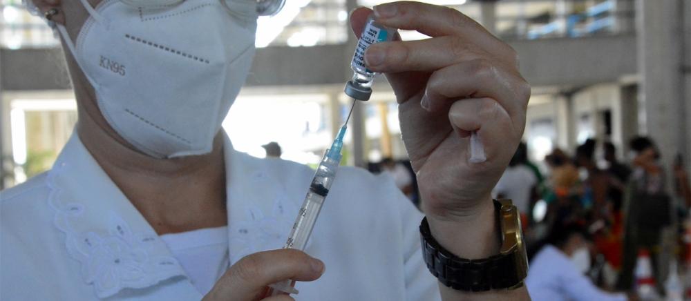 Vacinação contra a Covid apenas para segunda dose nesta segunda-feira 31