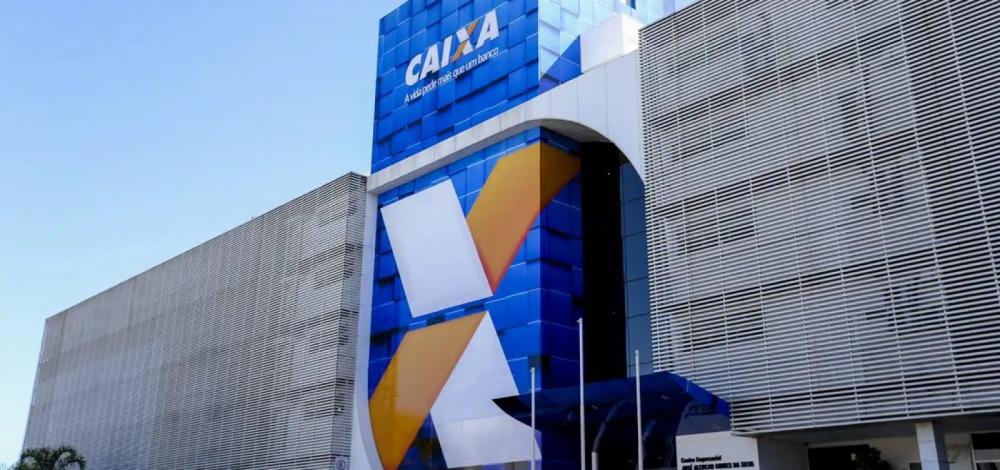 Caixa lança editais de concursos com vagas para nível médio e salário inicial de R$ 3,6 mil