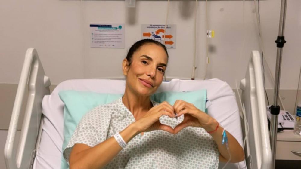 Ivete Sangalo é internada com pneumonia após 'maratona carnavalesca'