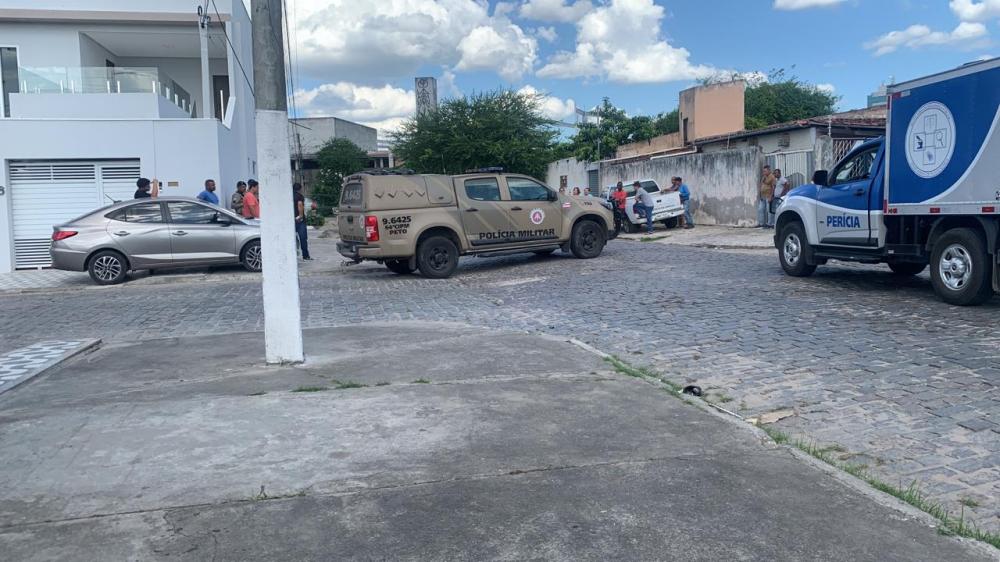 Comerciante de veículos foi assassinado com tiro de 