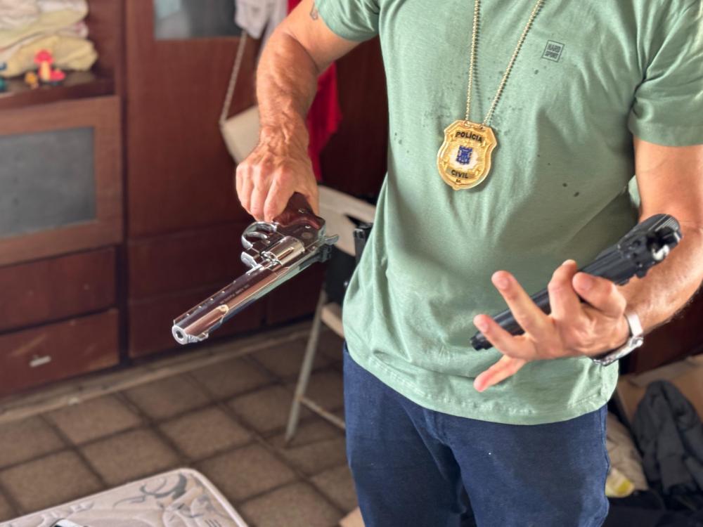 Polícia Civil prende acusado de estupro de vulnerável e cárcere privado