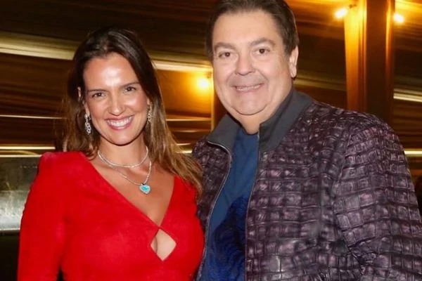 Esposa de Faustão revela rejeição do rim transplantado pelo corpo do apresentador