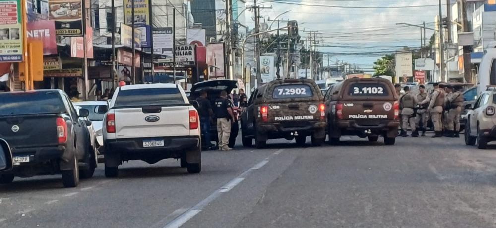 Mega operação Infernale Taberna apreende drogas em torno da rodoviária de Feira de Santana