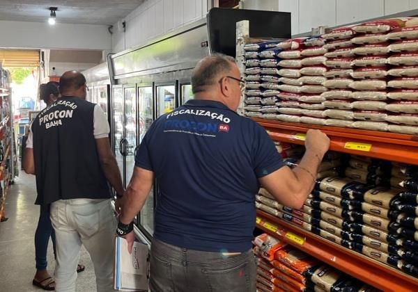 Estabelecimentos comerciais são fiscalizados pelo Procon-BA na pré-Micareta