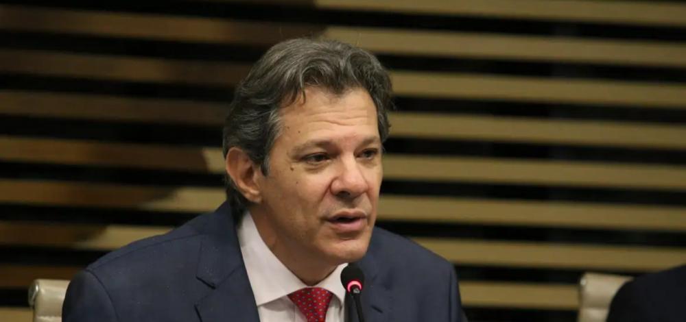 Haddad confirma proposta de salário mínimo de R$1.502 para 2025