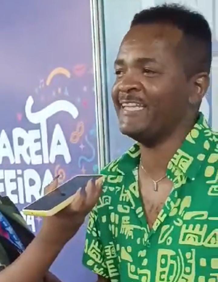 Roberto Kuelho convida o folião para o Arrastão do Abraço na sexta-feira