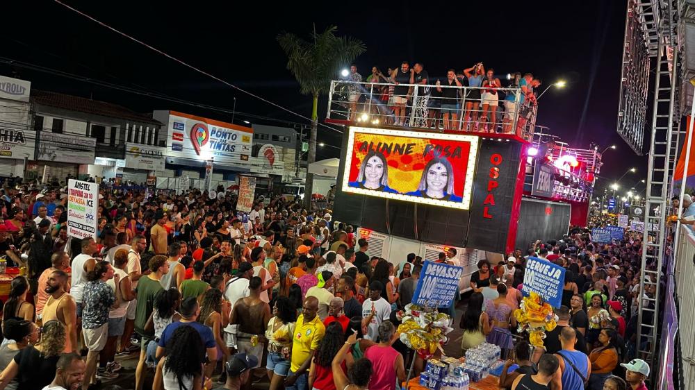 Prefeito sugere que sindicato do comércio avalie horário de funcionamento durante Micareta de Feira